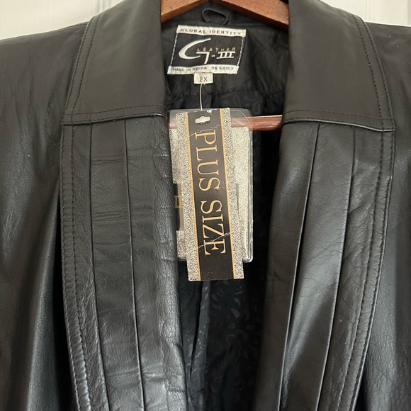 Vintage Leather Trench Coat - Picture 7 of 8